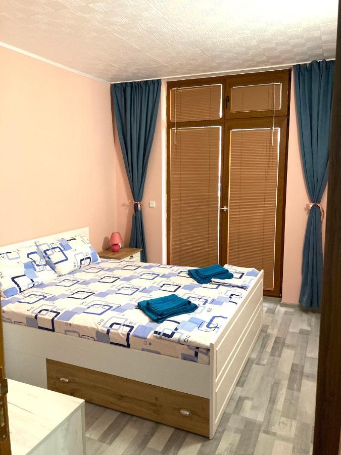 Апартаменти Блу Самър 1 & 2 & 3 Sunny Beach Exterior photo